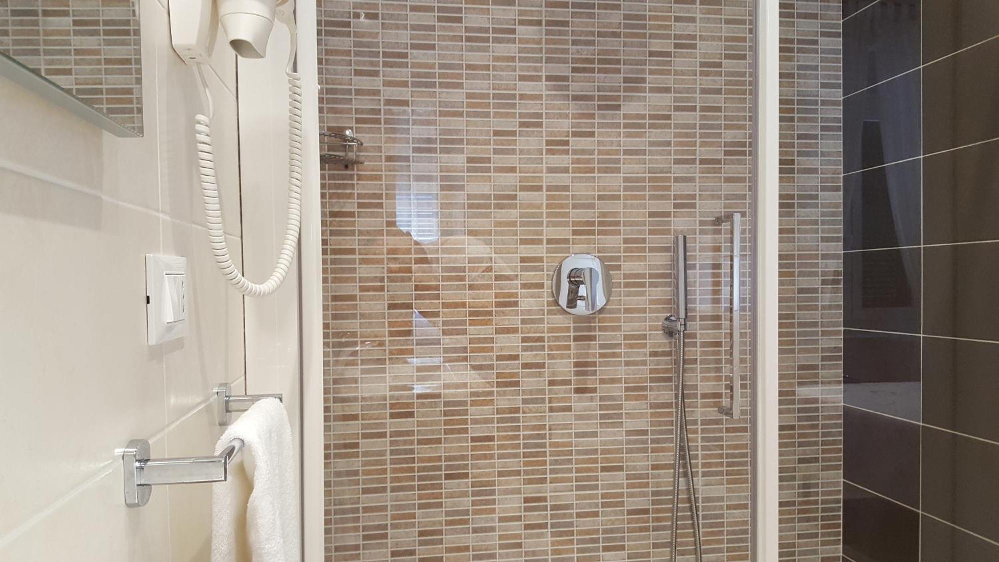 Guest House Le Tre Spezie 斯培西亚 外观 照片