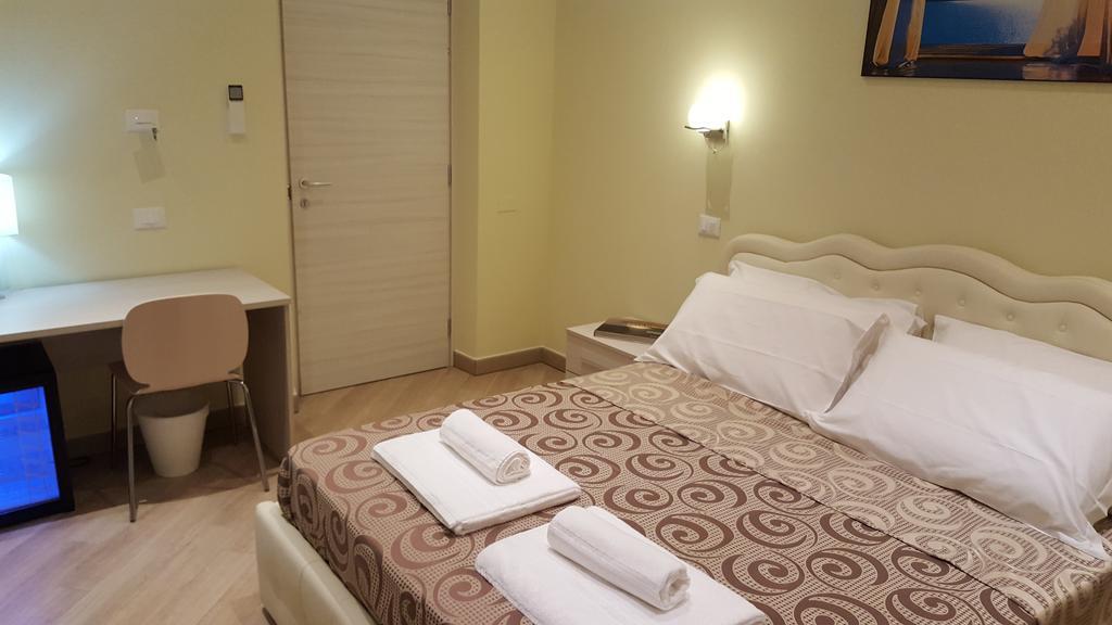 Guest House Le Tre Spezie 斯培西亚 外观 照片