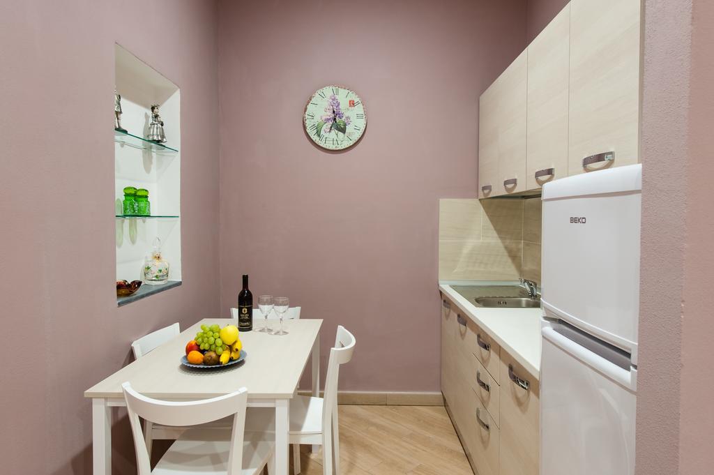 Guest House Le Tre Spezie 斯培西亚 外观 照片