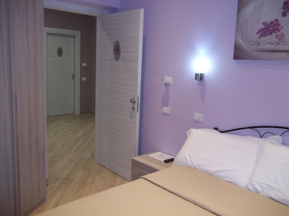 Guest House Le Tre Spezie 斯培西亚 外观 照片