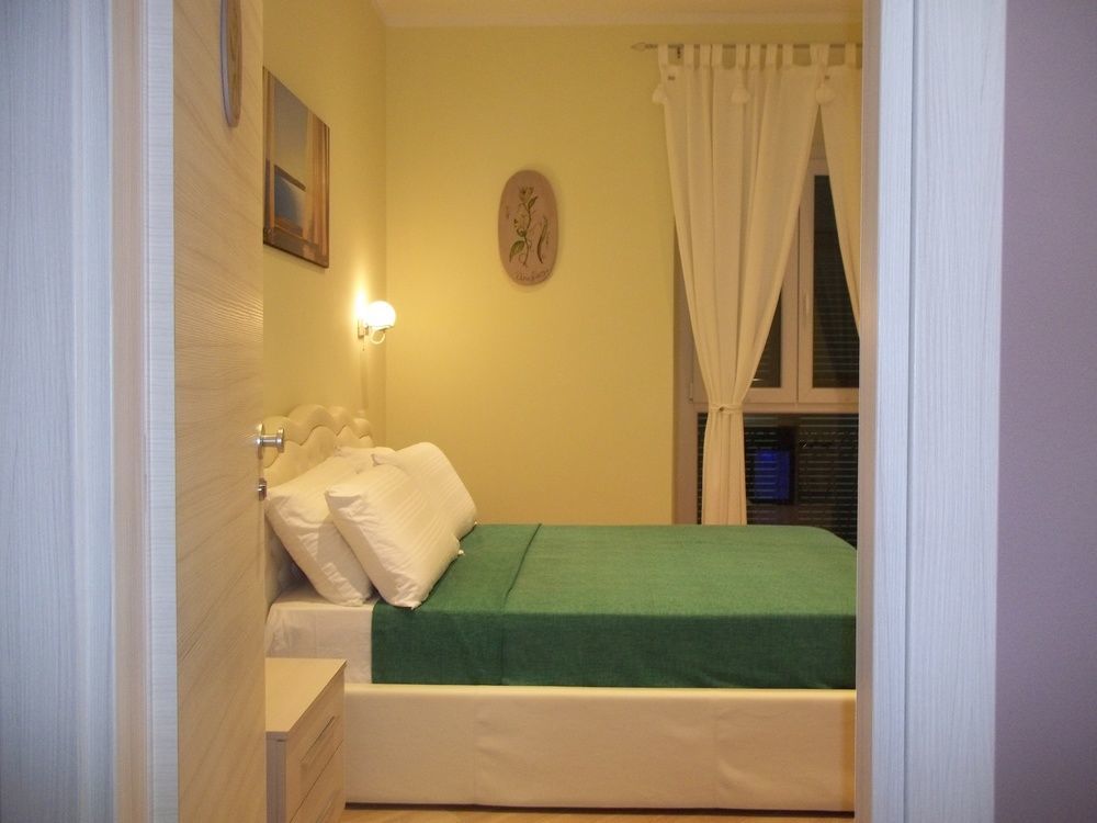 Guest House Le Tre Spezie 斯培西亚 外观 照片